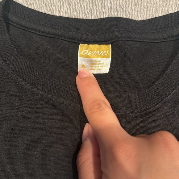 HOI - TOP - Picture 3 of 4